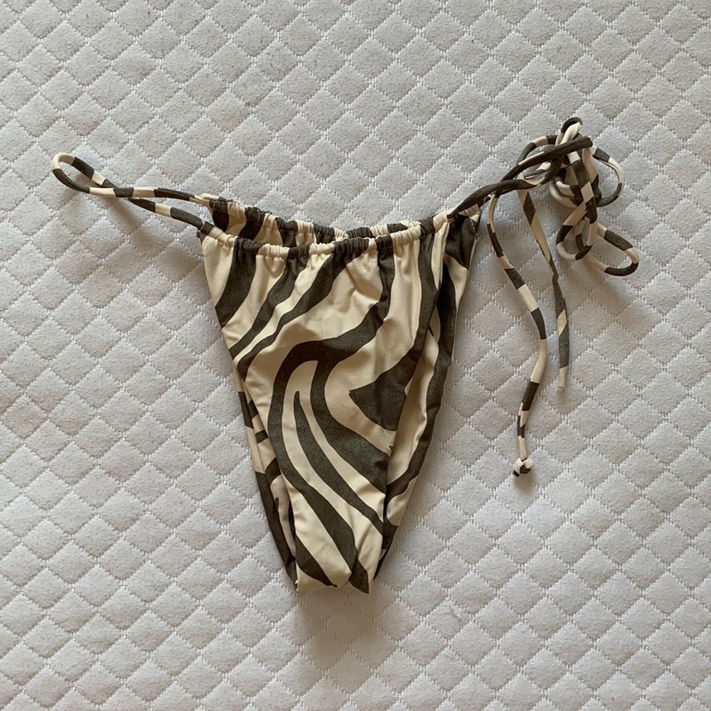 Stone Fox Swim River bottoms in Earth Zebra